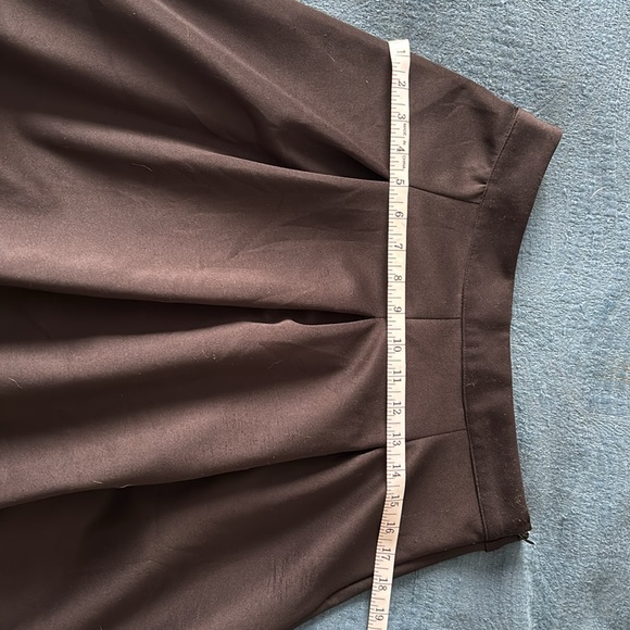 A line skirt - Picture 5 of 6